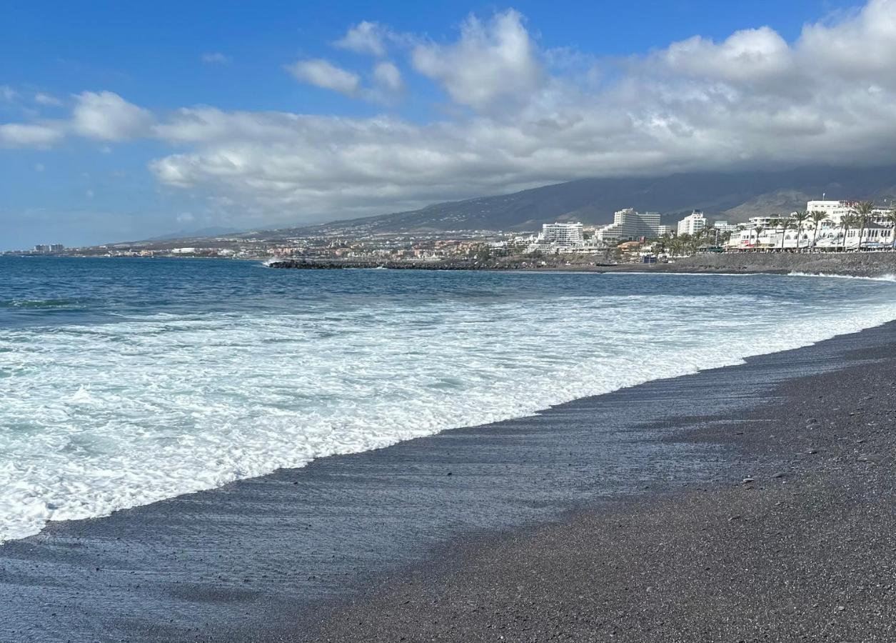 Sunny 2-Bedroom Apartment In Parque Santiago II Playa de las Americas  Exterior photo